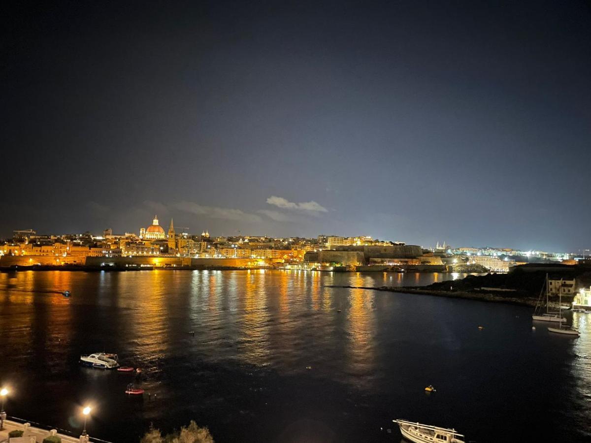 Sliema Seaview Apartment- Valletta Views - Apt 8, 49 Tigne Point Mansions Eksteriør billede